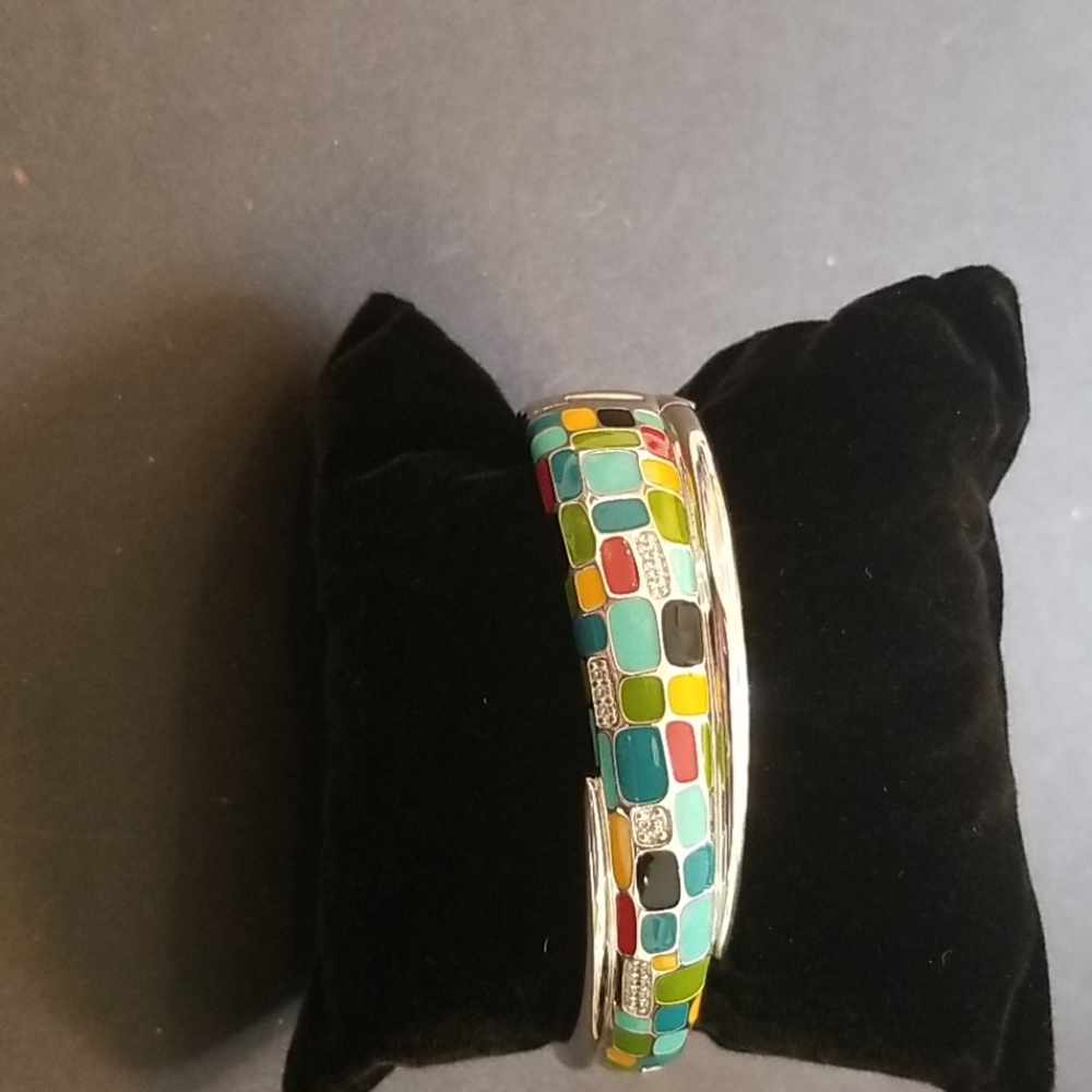 bracelet - Picture 2 of 4